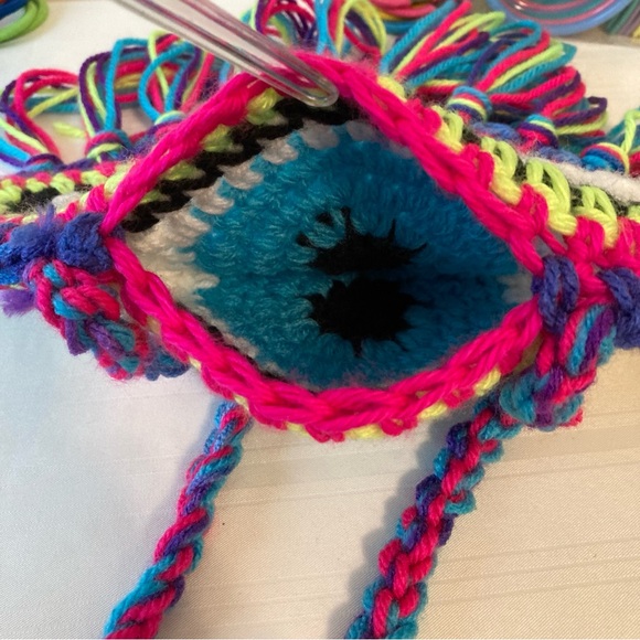 Girls Cute & Fun Bundle - Hand crocheted evil eye bag and accessories - Picture 4 of 5